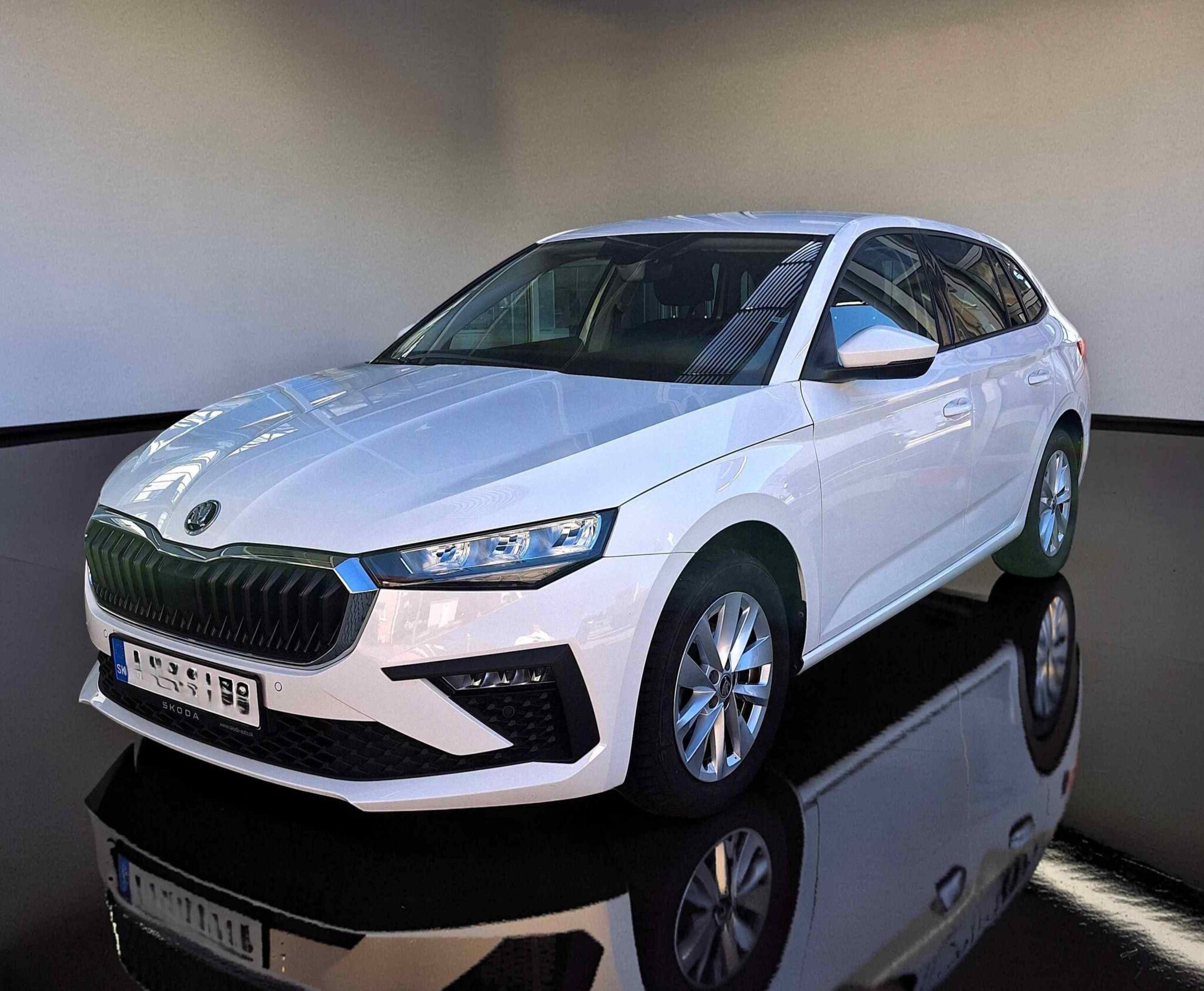 Škoda Scala Drive Plus 1.0TSI 85kw 6st. manuál r.v.8/2025