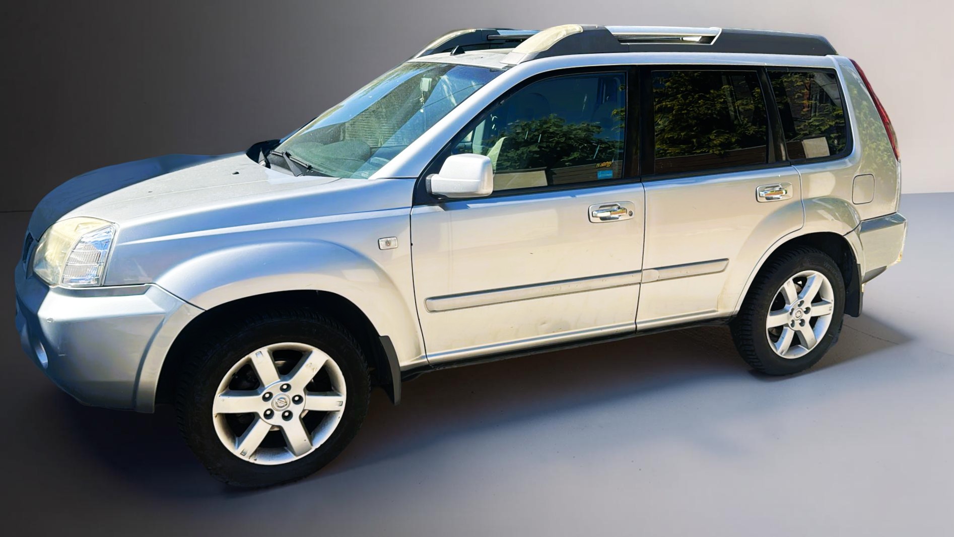 Nissan X-TRAIL 2.2dCI diesel 100kW 6st.manuál 4×4 r.v.10/2007