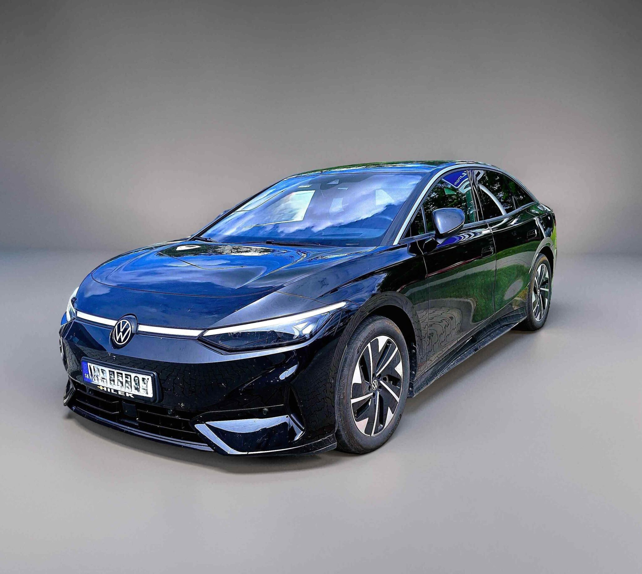 Volkswagen ID.7 Pro bat.-77kWh elektromotor-210kW r.v.2025