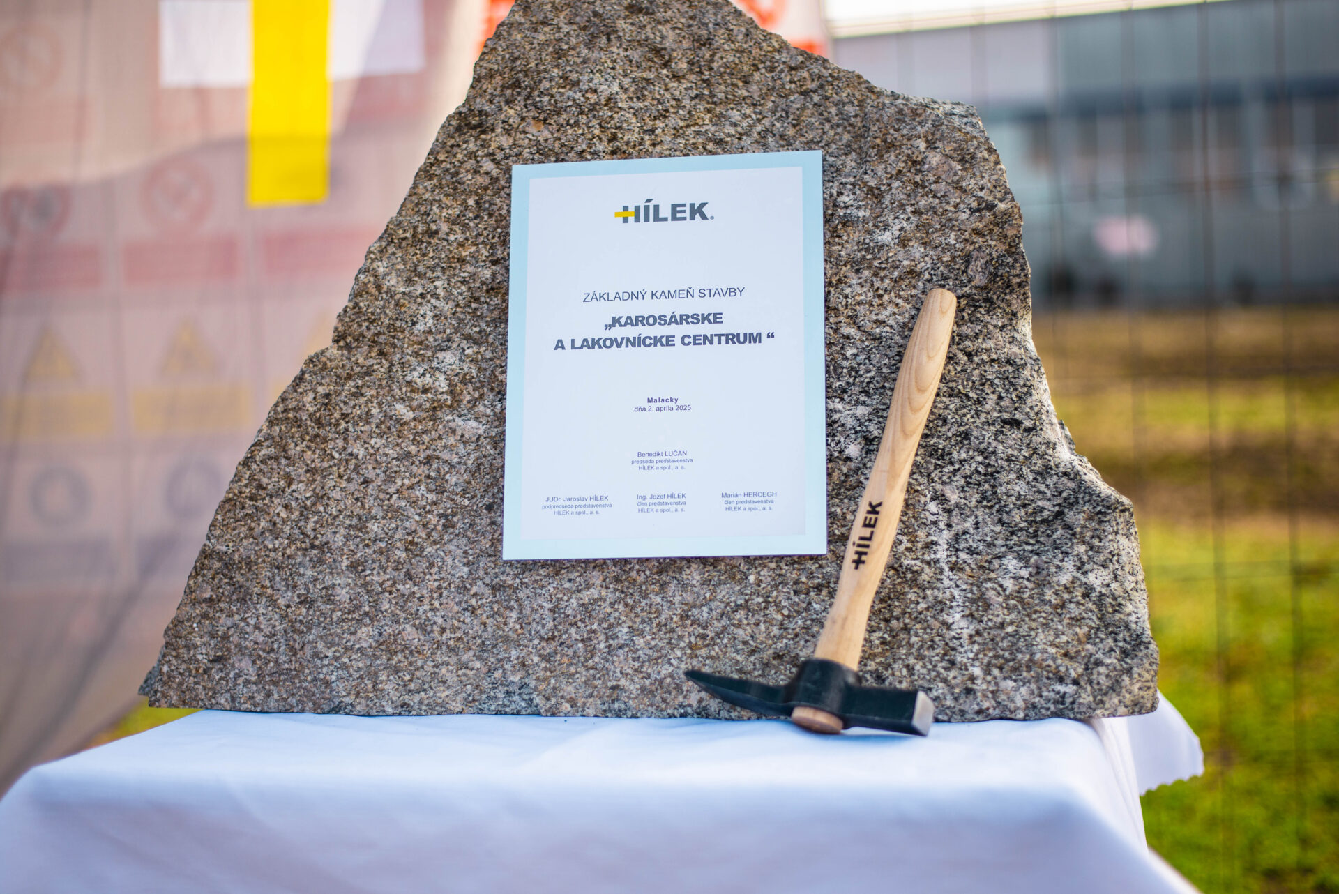 Položenie základného kameňa